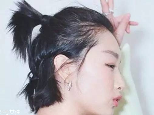 夏天扎什么頭發(fā)最涼快 22款夏日清涼編發(fā) 夏天扎什么頭發(fā)最涼快 22款夏日清涼編發(fā)