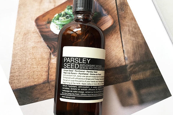 伊索香芹籽精華每次用幾滴 aesop精華能直接上臉嗎 伊索香芹籽精華每次用幾滴 aesop精華能直接上臉嗎