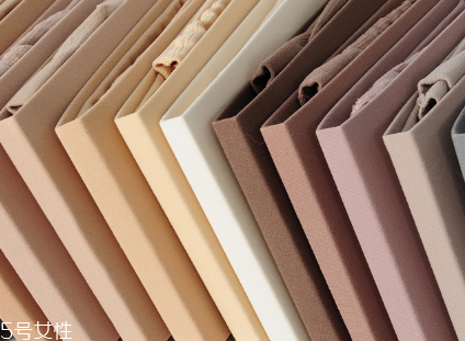 絲襪變黃怎么去除？絲襪發(fā)黃怎么洗？