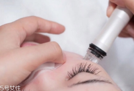 韓國小氣泡功效 小氣泡美容的功效與作用 韓國小氣泡功效 小氣泡美容的功效與作用