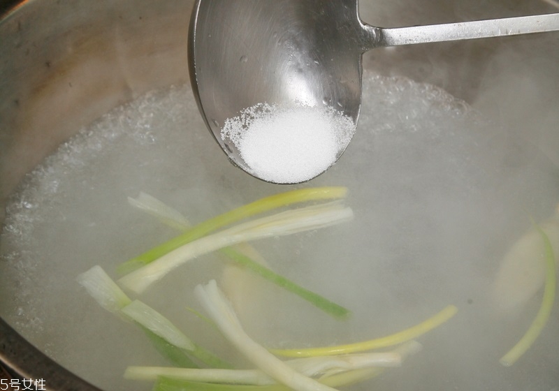 魷魚(yú)怎么做嫩 魷魚(yú)怎么處理不硬 魷魚(yú)怎么做嫩 魷魚(yú)怎么處理不硬