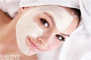 晚上敷完面膜需要用護膚品嗎 面膜的其他使用誤區(qū)