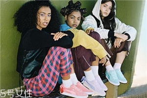 puma后跟蝴蝶結(jié)板鞋多少錢？彪馬后跟蝴蝶結(jié)專柜價格