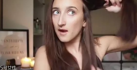 直發(fā)梳怎么用？直發(fā)梳使用步驟