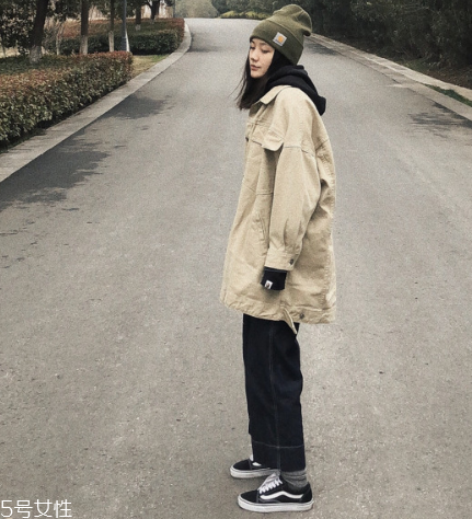 優(yōu)衣庫褲子尺碼偏大嗎？?jī)?yōu)衣庫褲子尺碼準(zhǔn)不準(zhǔn)