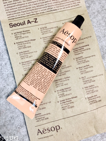 伊索護手霜和歐舒丹護手霜哪個好 兩款護手霜區(qū)別 伊索護手霜和歐舒丹護手霜哪個好 兩款護手霜區(qū)別