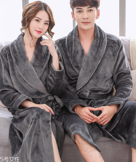 睡衣是貼身穿嗎？睡衣直接貼身穿嗎