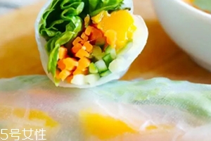 越南春卷哪種蘸醬好吃？越南春卷怎么吃