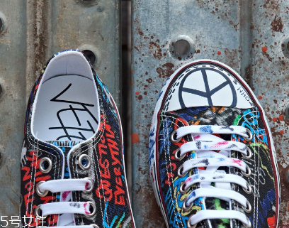 vetements涂鴉帆布鞋多少錢(qián)_在哪買(mǎi)？