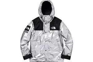 supreme聯(lián)名tnf銀色沖鋒衣多少錢(qián)？