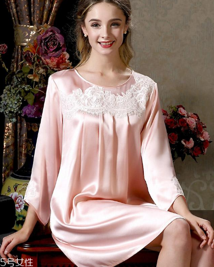 睡衣里面還要穿內褲嗎？睡衣里面用不用穿內褲