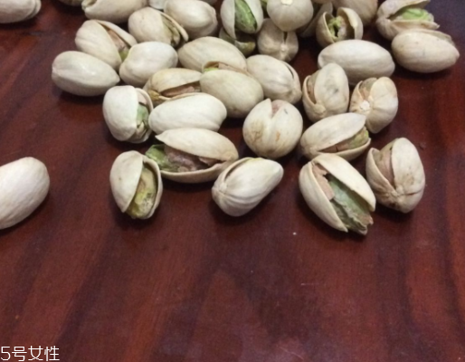 開心果是銀杏果嗎？開心果是白果嗎？