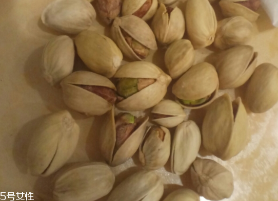 開心果會(huì)不會(huì)上火？上火能吃開心果嗎？