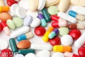 止痛藥會刺激胃嗎？止痛藥對胃有傷害嗎