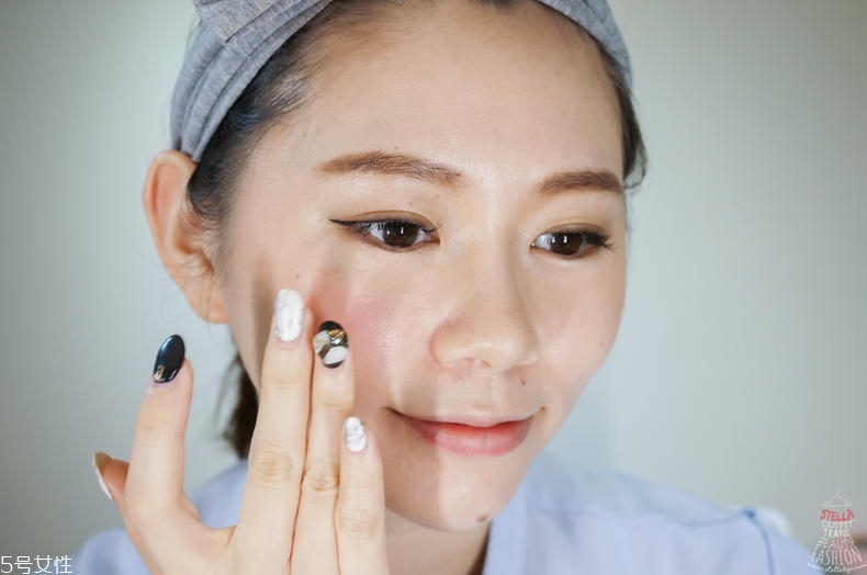 日常裸妝怎么畫(huà) 簡(jiǎn)單快速裸妝步驟2018