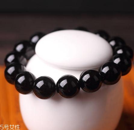 黑瑪瑙手串多少顆？黑瑪瑙手串顆數(shù)講究
