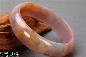 瑪瑙手鐲什么顏色好？瑪瑙手鐲顏色挑選方法