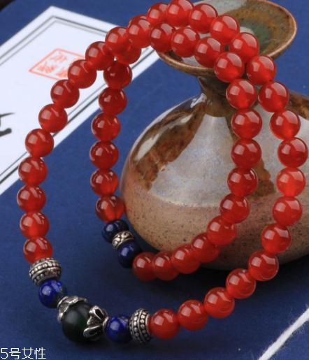 瑪瑙可以和銀一起戴嗎？瑪瑙和銀戴在一起的影響