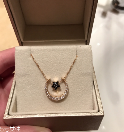 項鏈如何搭配吊墜？項鏈搭配吊墜方法