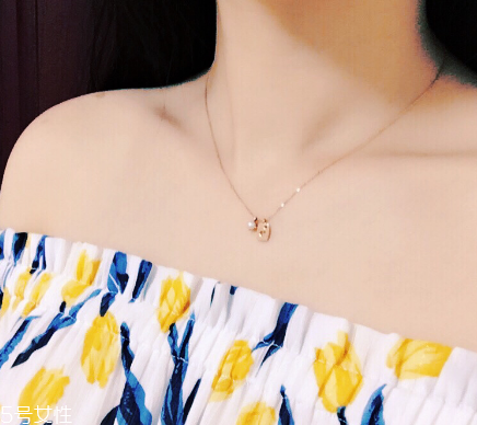 項(xiàng)鏈用火燒會(huì)發(fā)黑嗎？項(xiàng)鏈用火燒會(huì)不會(huì)變黑