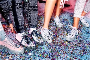 converse匡威聯(lián)名miley cyrus系列多少錢_在哪買？