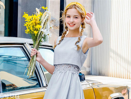 小個子女生穿什么裙子好看？小個子女生穿搭技巧