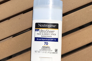 露得清防曬棒怎么樣？露得清防曬棒怎么用