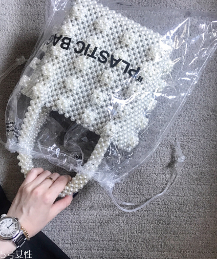 shrimps珍珠包多少錢？shrimps珍珠包包價(jià)格