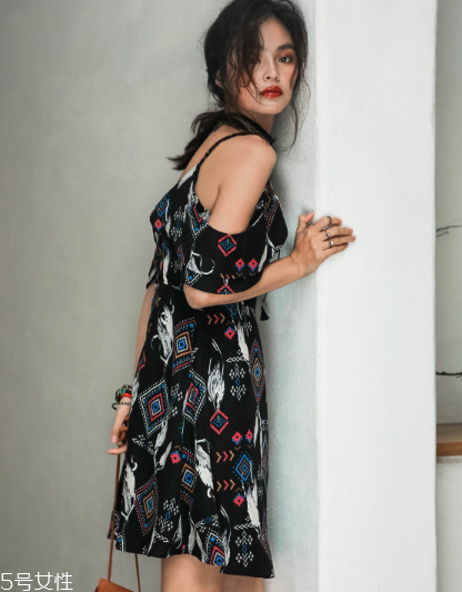 2018夏天流行什么連體褲？夏天最火的連體褲款式