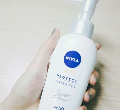 妮維雅防曬啫喱多少錢？妮維雅防曬啫喱防水嗎