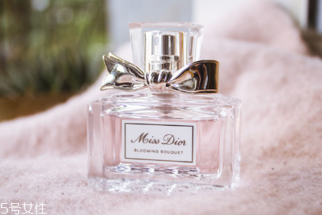 迪奧香水哪款最受歡迎 迪奧香水價格一覽表 迪奧香水哪款最受歡迎 迪奧香水價格一覽表