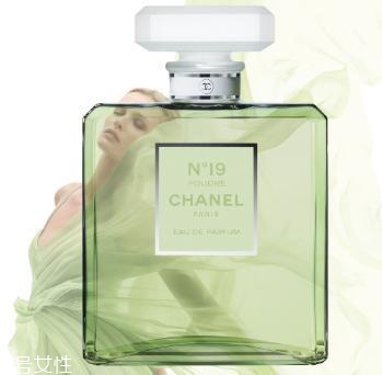香奈兒香水哪款適合少女 香奈兒香水使用注意事項(xiàng) 香奈兒香水哪款適合少女 香奈兒香水使用注意事項(xiàng)