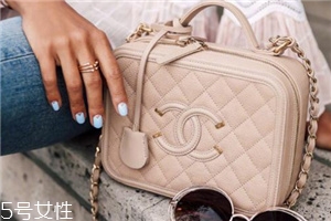 chanel相機包多少錢？香奈兒相機包價格