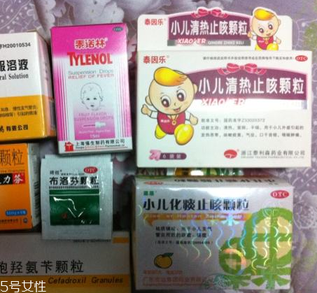 退燒藥會引起嘔吐嗎？吃退燒藥會吐嗎？