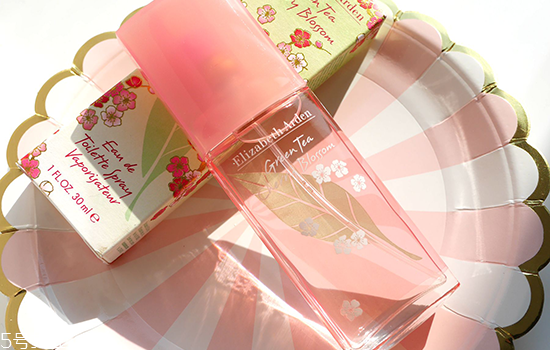 什么香水好聞又持久 好聞又持久的香水推薦 什么香水好聞又持久 好聞又持久的香水推薦