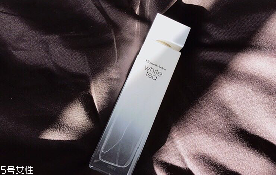 什么香水好聞又持久 好聞又持久的香水推薦 什么香水好聞又持久 好聞又持久的香水推薦