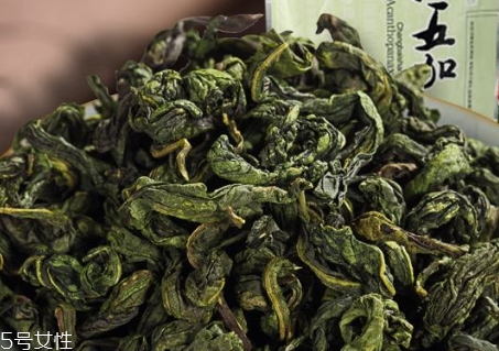 刺五加是中藥還是西藥 刺五加茶可以長期喝嗎 刺五加是中藥還是西藥 刺五加茶可以長期喝嗎