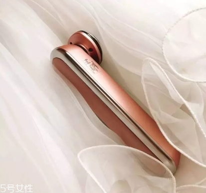 雅萌射頻美容儀怎么樣？雅萌Bloom射頻美容儀效果評(píng)測(cè)