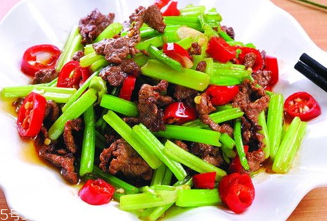 山芹菜怎么保存 山芹菜可以放冰箱嗎 山芹菜怎么保存 山芹菜可以放冰箱嗎