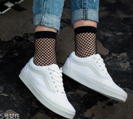 今年流行什么顏色帆布鞋？帆布鞋顏色推薦