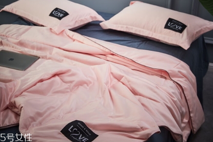 天絲是化纖嗎？天絲面料起球嗎