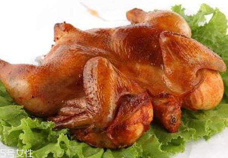 扒雞怎么熱 扒雞應(yīng)該涼著吃還是熱著吃 扒雞怎么熱 扒雞應(yīng)該涼著吃還是熱著吃