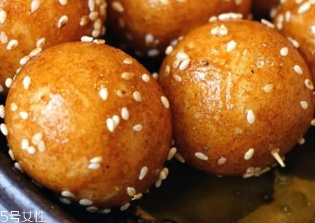 炸油果子為什么會爆炸 炸油果子是哪里的特產(chǎn) 炸油果子為什么會爆炸 炸油果子是哪里的特產(chǎn)