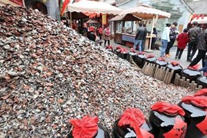 摔碗酒意味著什么？喝完酒為什么要摔碗