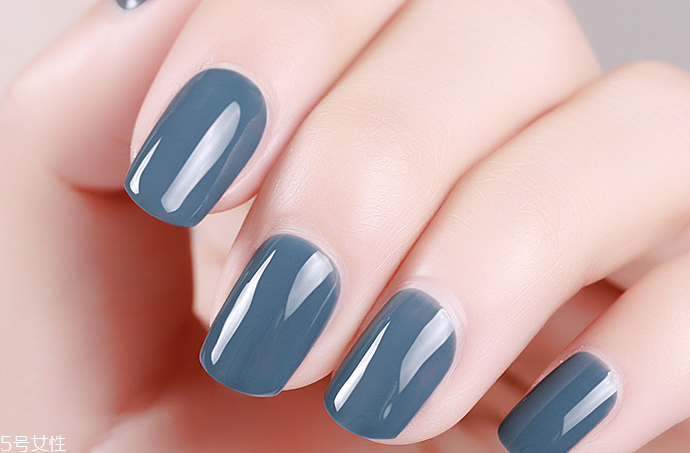 霧霾藍指甲圖片 霧霾藍美甲樣式大全 霧霾藍指甲圖片 霧霾藍美甲樣式大全