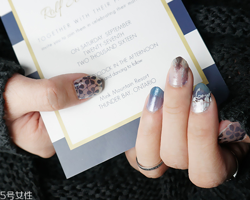 霧霾藍指甲圖片 霧霾藍美甲樣式大全 霧霾藍指甲圖片 霧霾藍美甲樣式大全