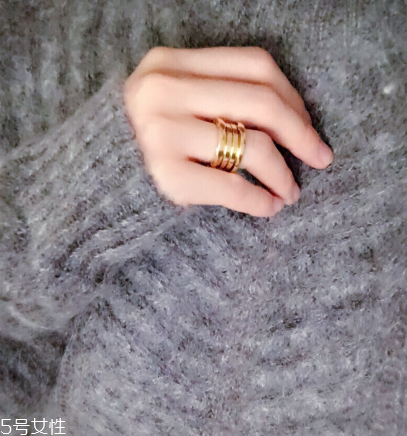 戒指和手表戴一只手嗎？戒指和手表是戴一邊嗎