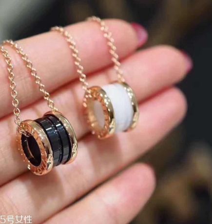 寶格麗彈簧項鏈怎么扣？寶格麗彈簧項鏈幾種扣法