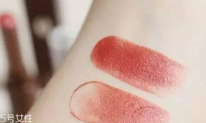 鐵銹色口紅什么牌子最好 鐵銹紅口紅推薦 鐵銹色口紅什么牌子最好 鐵銹紅口紅推薦