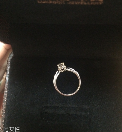 戒指要一直帶嗎？戒指是一直戴著嗎